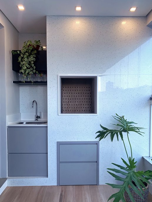Espaços pequenos em apartamentos também podem proporcionar bons momentos de lazer. 