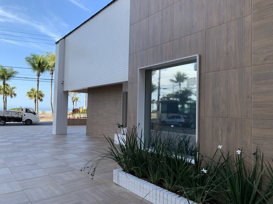 Lateral frente ao mar