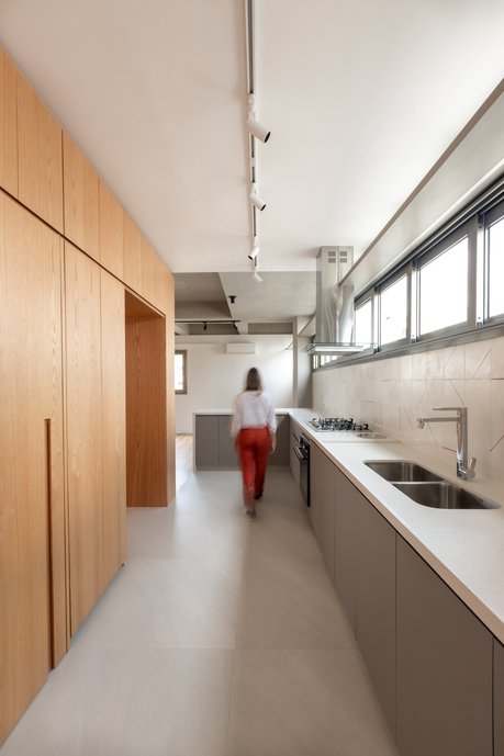 Cozinha integrada com sala de jantar