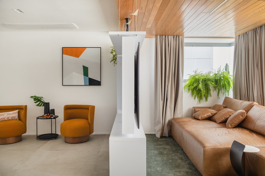 Painel de TV como divisória de ambientes