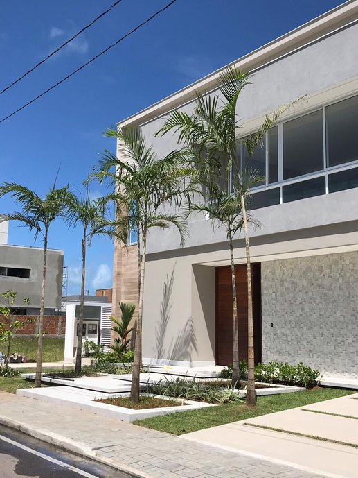 Projeto de Arquitetura Paisagística e Paisagismo em uma residência unifamiliar em condomínio fechado, localizada em Cabedelo-PB