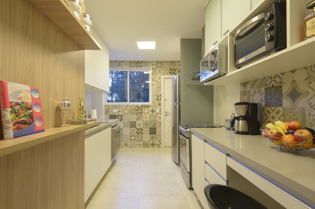 Cozinha com o Revestimento Cetim Bianco