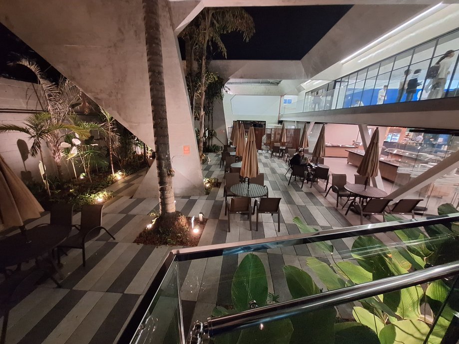 Vista geral noturna