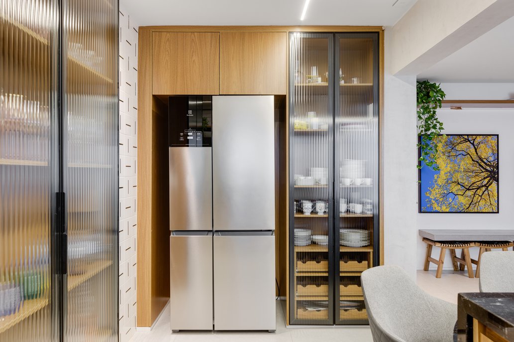 Organização de armário de cozinha