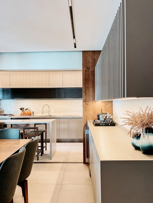 SALA DE JANTAR E COZINHA