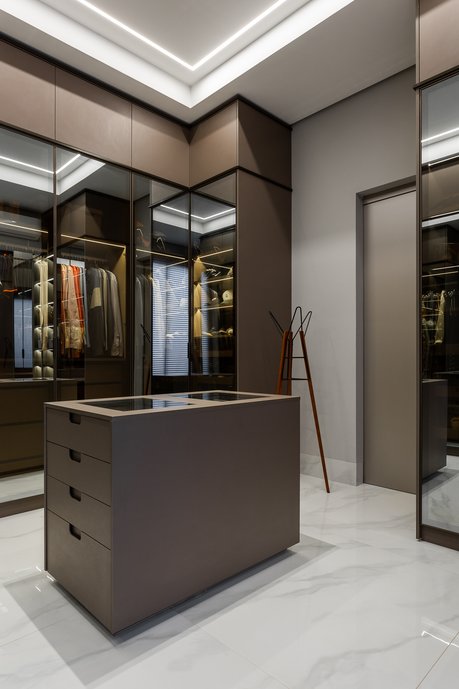 Closet planejado.