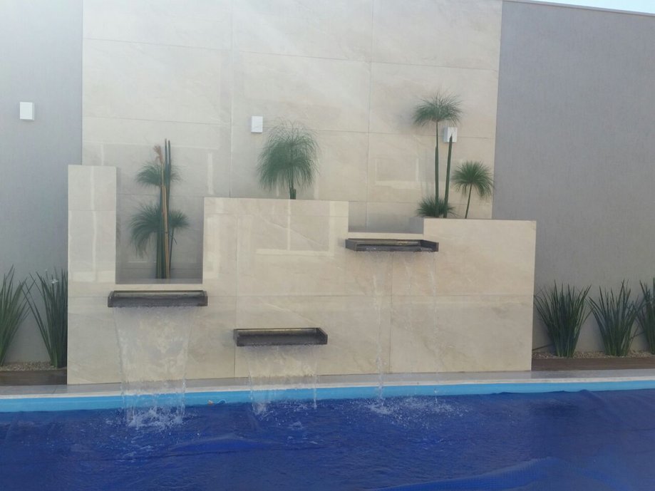 PISCINA J-C