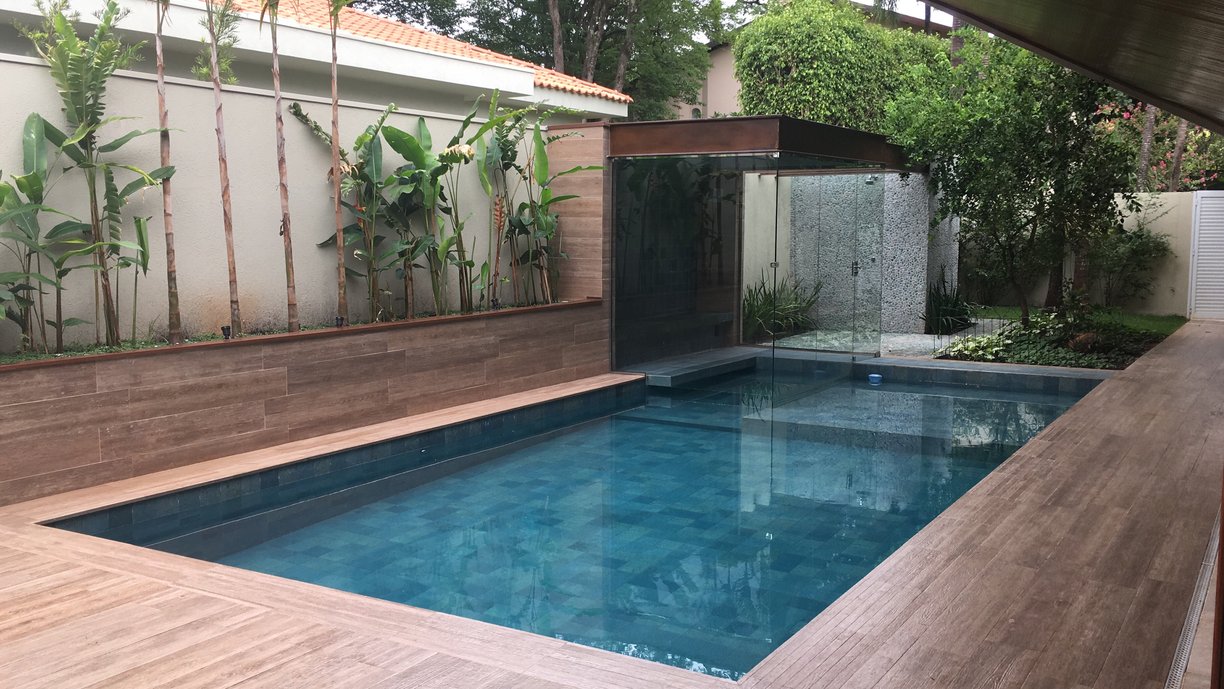Piso em Ecowood Canela e Piscina e sauna em Barlavento Caribbean