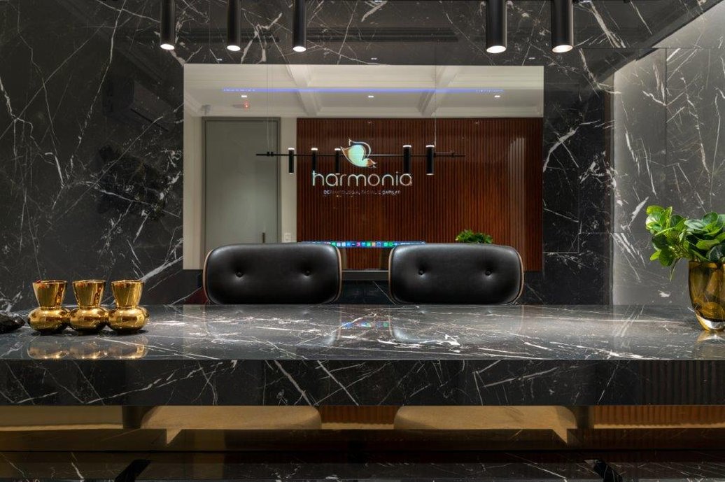 CLINICA ESTETICA HARMONIA