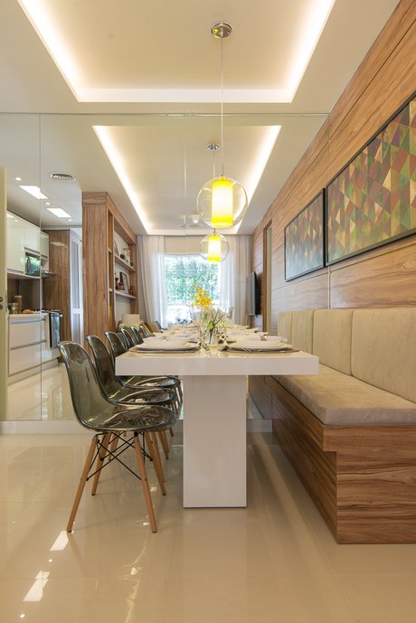 Sala de jantar com piso City Off White