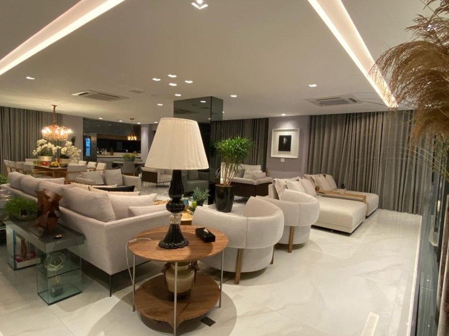 SALA - ED PALÁCIO DE BUCKINGHAM 