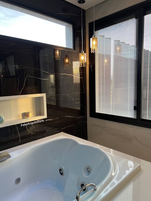 Uma sala de banho digna dos Deuses.