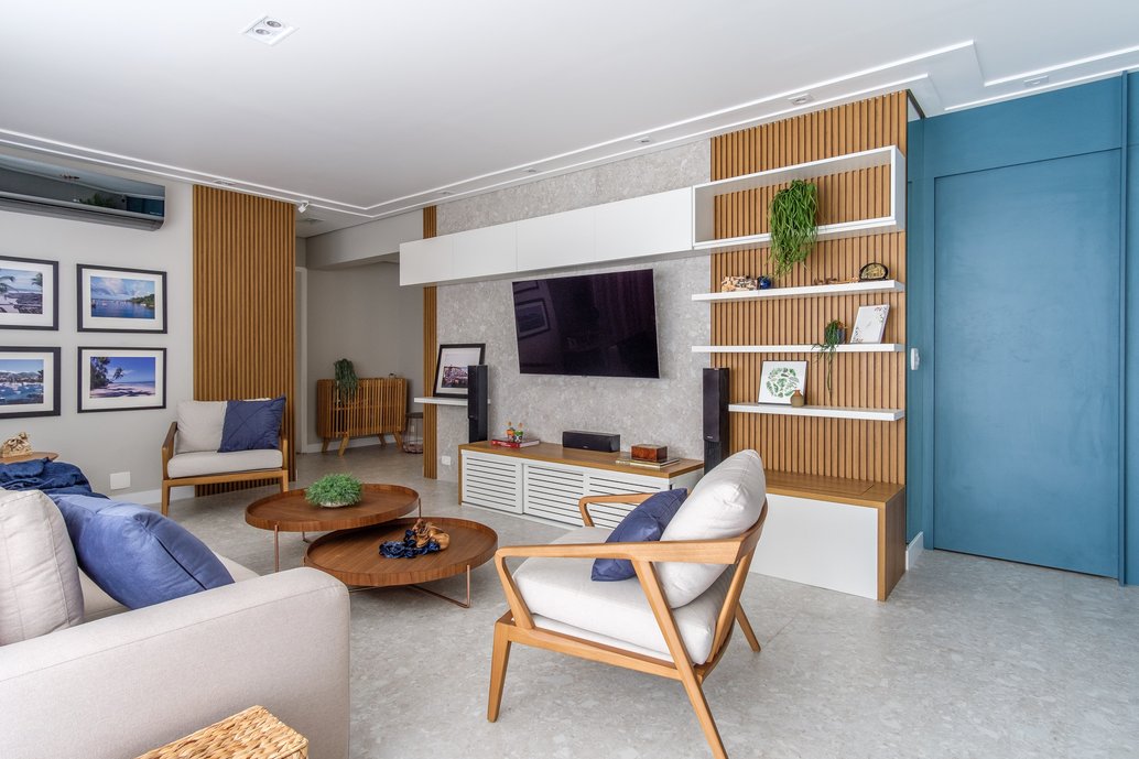 painel e piso em porcelanato