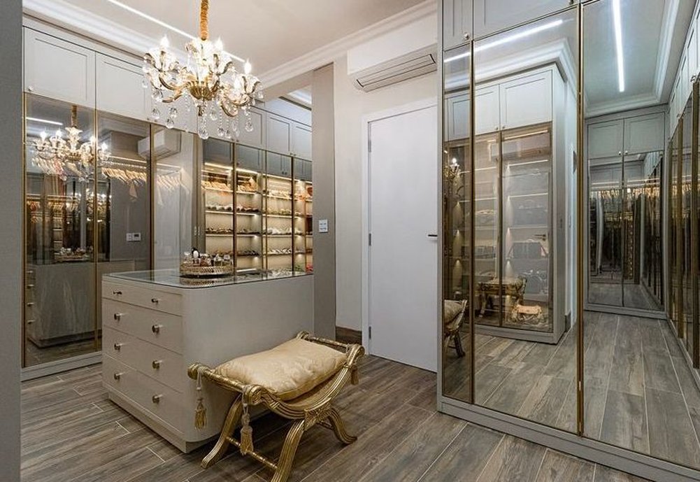 Closet