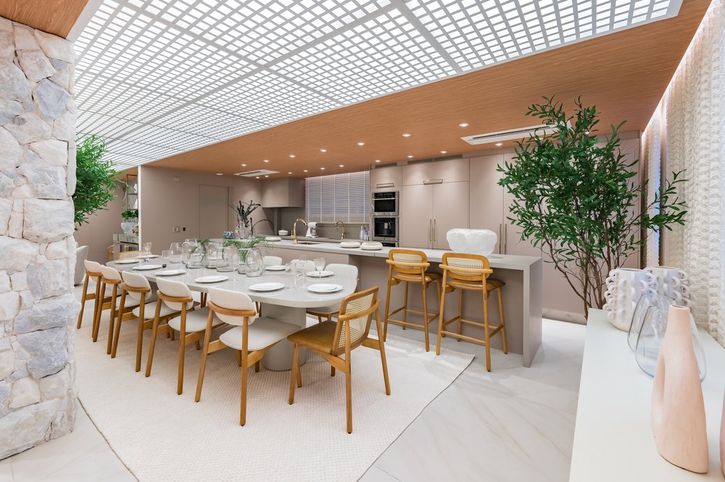 Cozinha integrada com sala living e bar