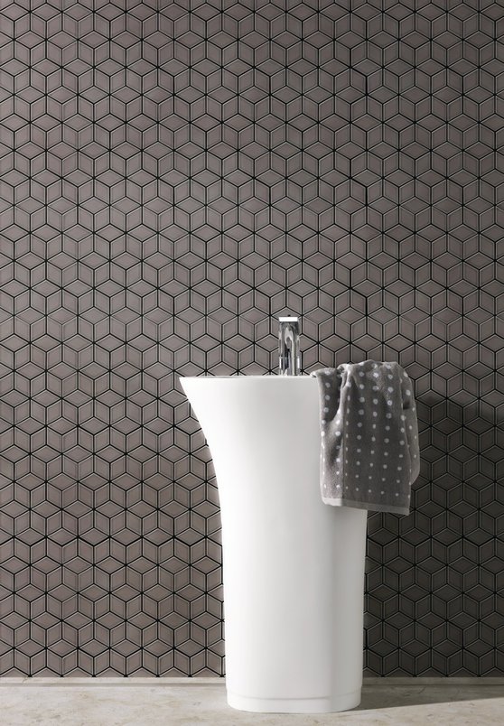 revestimento geométrico - cúbico - cubo na parede do lavabo.