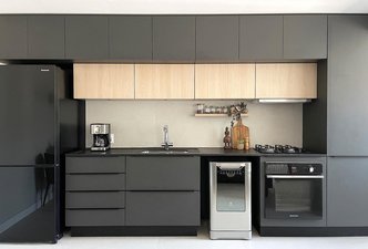 COZINHA PRETA