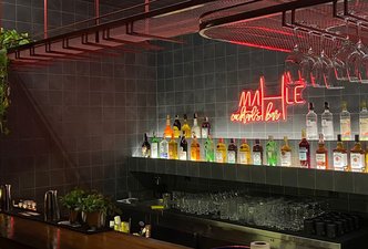 Mahle Cocktail Bar