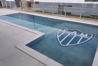 Piscina Escudo Atlético