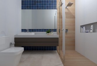WC Azul royal