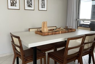 Mesa em Porcelanato