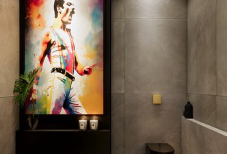 Elegância Dark: Lavabo com Posto 12 e Detalhes em Dansk Cement Graphit