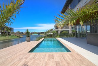 Piscina Sense 
