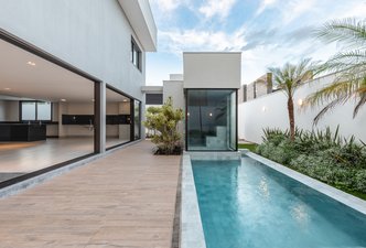 Sobrado Jardim Versailles