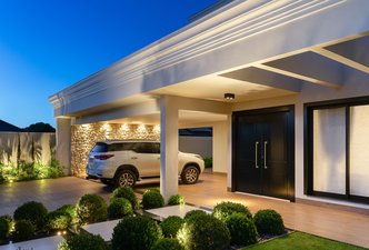 Casa R & J