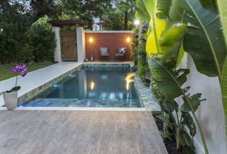 Área de lazer - piscina