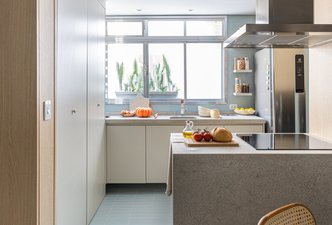 COZINHA E ÁREA DE SERVIÇOS 