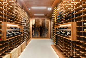 Adega e Sauna