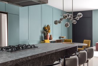 Cosmopolitan House