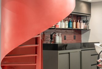 Vilarim Express - Hair *AND* Make UP