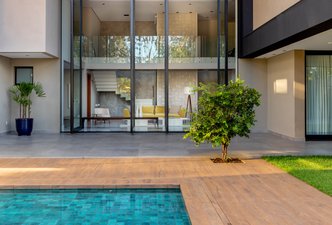 Área Externa e Piscina