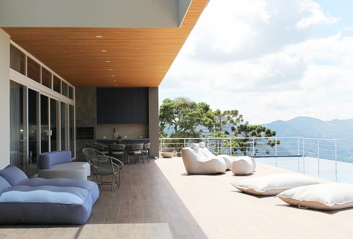 CASA JANELA PARA O CÉU