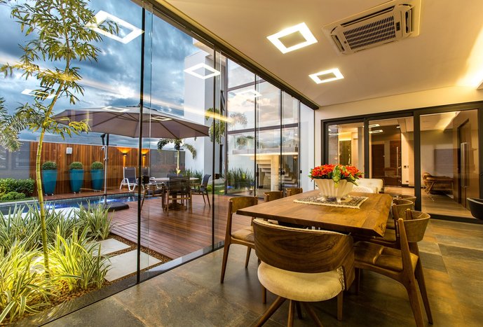 Varanda e Área de Lazer